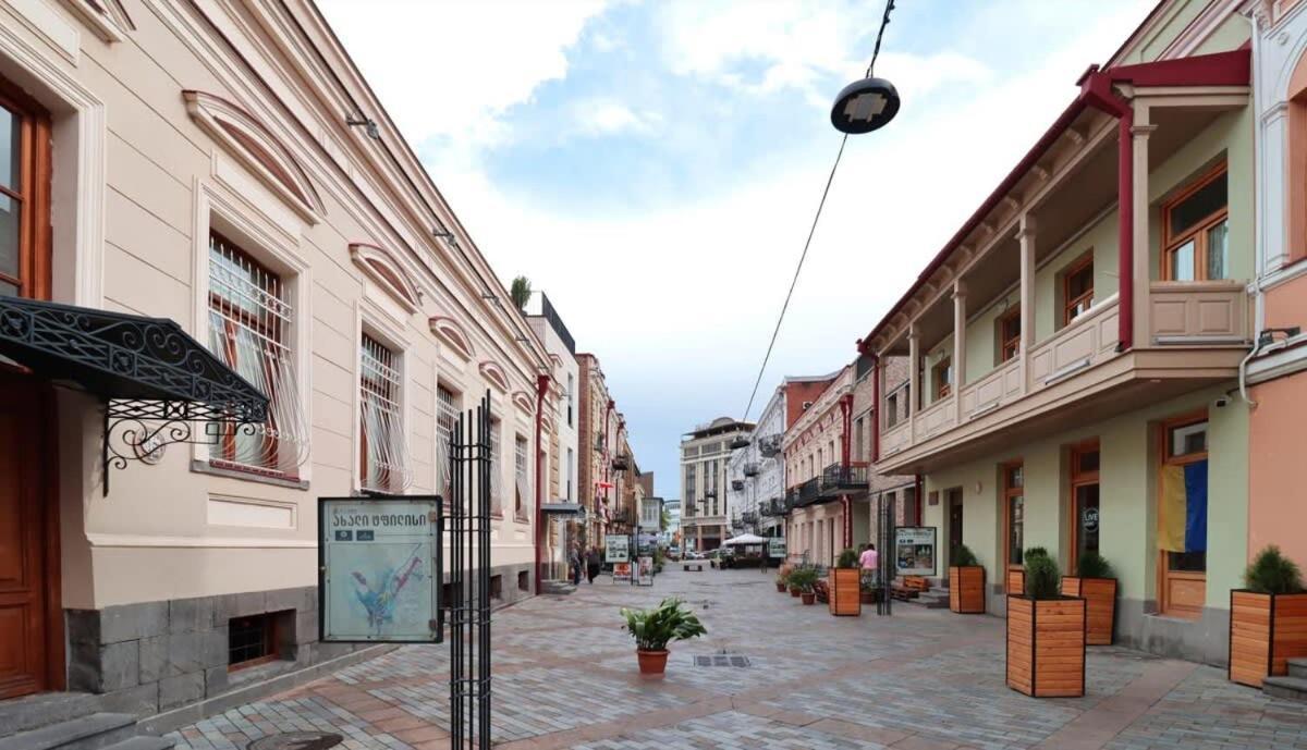 Stylish 2Br Apt In The Heart Of Old Tbilisi Eksteriør billede