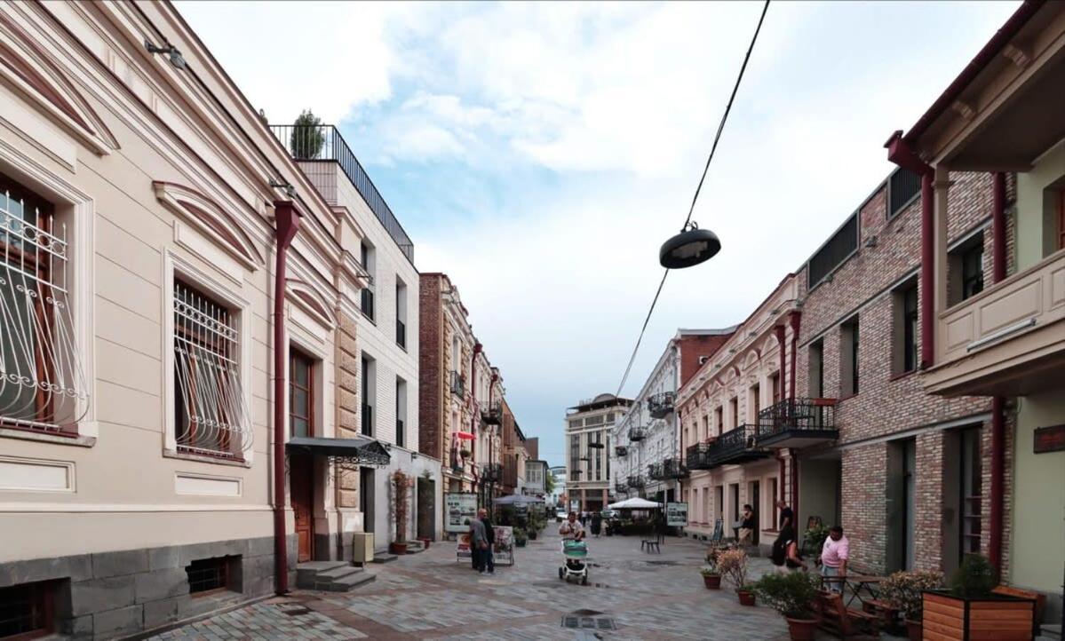 Stylish 2Br Apt In The Heart Of Old Tbilisi Eksteriør billede