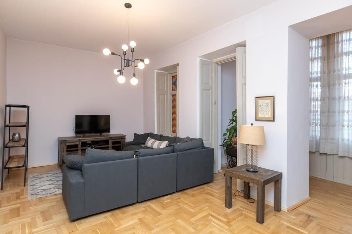 Stylish 2Br Apt In The Heart Of Old Tbilisi Eksteriør billede