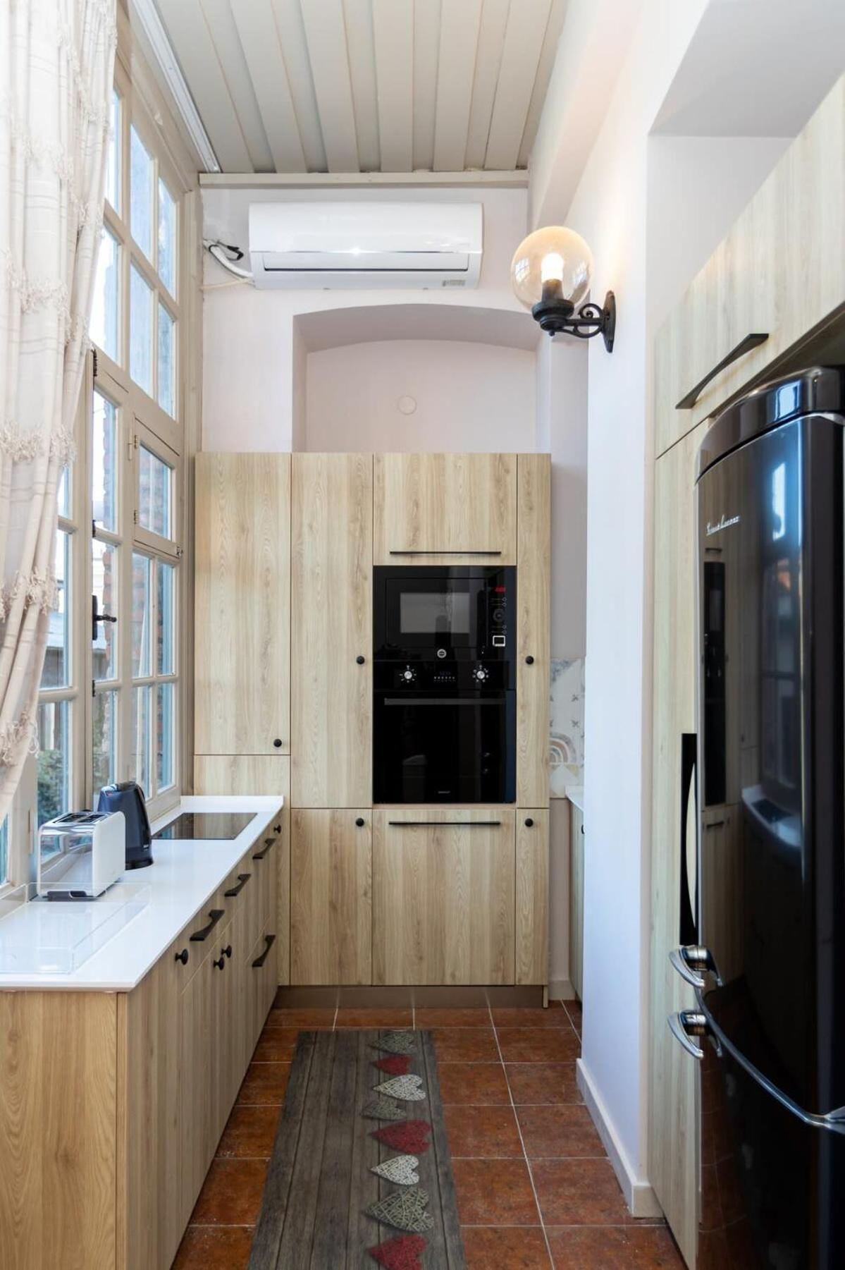 Stylish 2Br Apt In The Heart Of Old Tbilisi Eksteriør billede